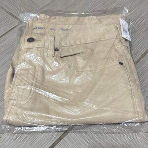 Old Navy Men's bootcut Khaki jeans